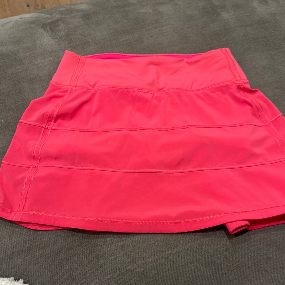 Lululemon Athletica pace-rival mid-rise Skirt